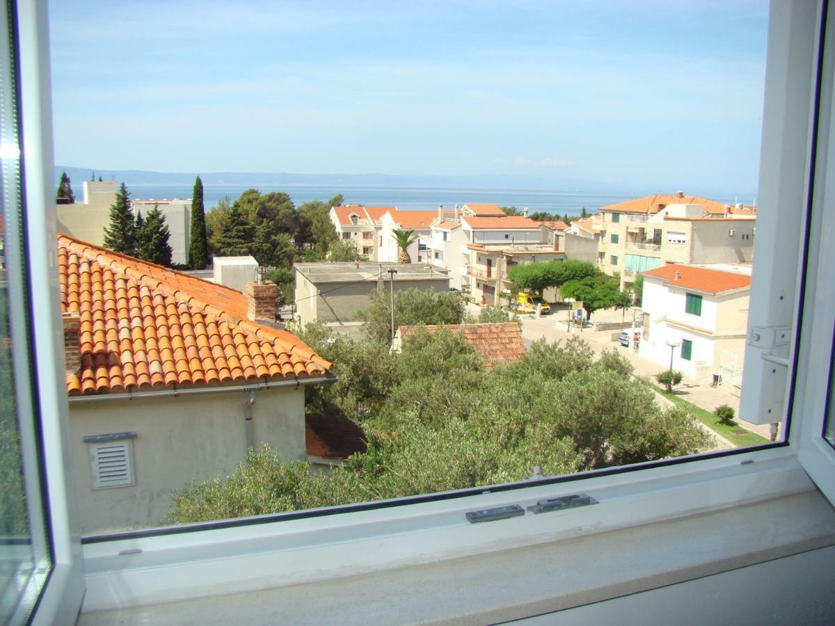 Apartments Ada Tučepi Exterior foto
